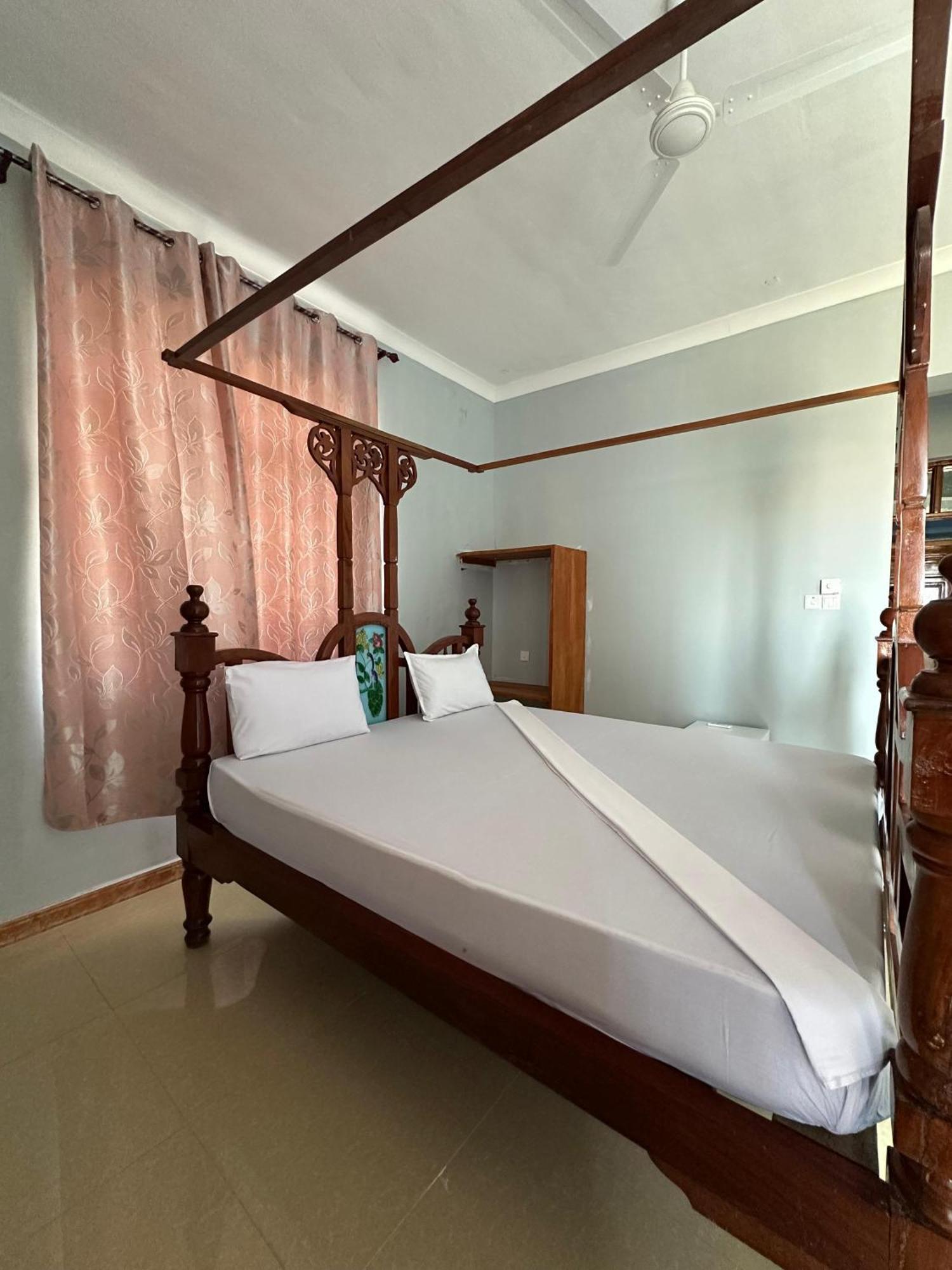נונגווי Relax Hotel Taj מראה חיצוני תמונה